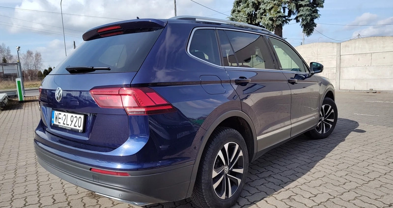 Volkswagen Tiguan cena 102900 przebieg: 175700, rok produkcji 2020 z Halinów małe 254